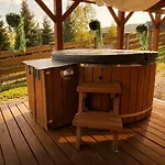 Solna Chata-dom Na Wylacznosc Grota Solna, Balia, Sauna, Basen 拉伊恰