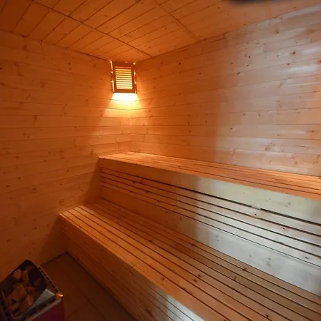 Solna Chata-Dom Na Wylacznosc Grota Solna, Balia, Sauna, Basen Holiday home *