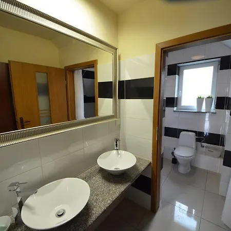 Holiday home Solna Chata-Dom Na Wylacznosc Grota Solna, Balia, Sauna, Basen Rajcza