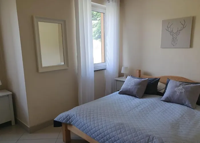 Solna Chata-dom Na Wylacznosc Grota Solna, Balia, Sauna, Basen רייצ'ה