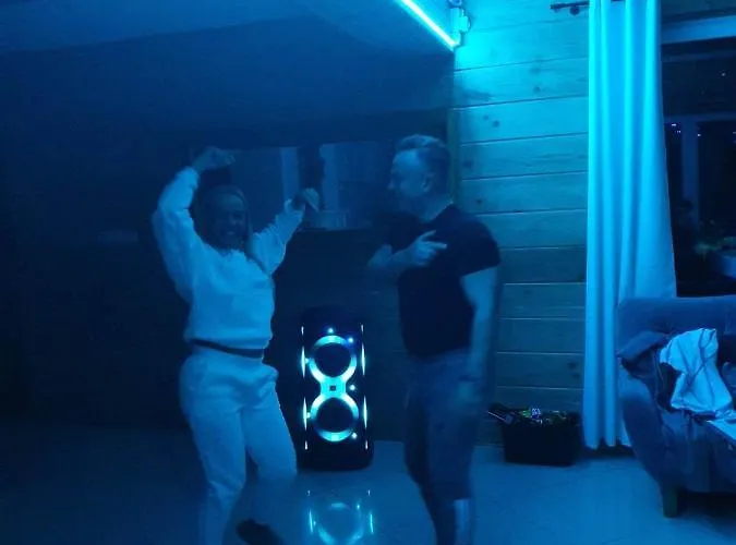 Solna Chata-dom Na Wylacznosc Grota Solna, Balia, Sauna, Basen Tatil Evi