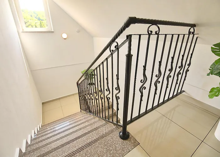 בית נופש Solna Chata-dom Na Wylacznosc Grota Solna, Balia, Sauna, Basen רייצ'ה