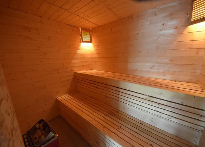 Solna Chata-dom Na Wylacznosc Grota Solna, Balia, Sauna, Basen Tatil Evi *