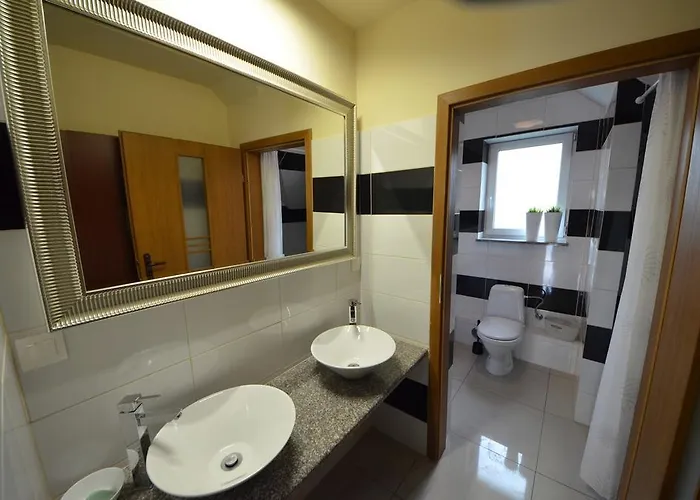 Tatil Evi Solna Chata-dom Na Wylacznosc Grota Solna, Balia, Sauna, Basen Rajcza